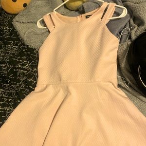 Cute pink dress for summer.!!💕🌸